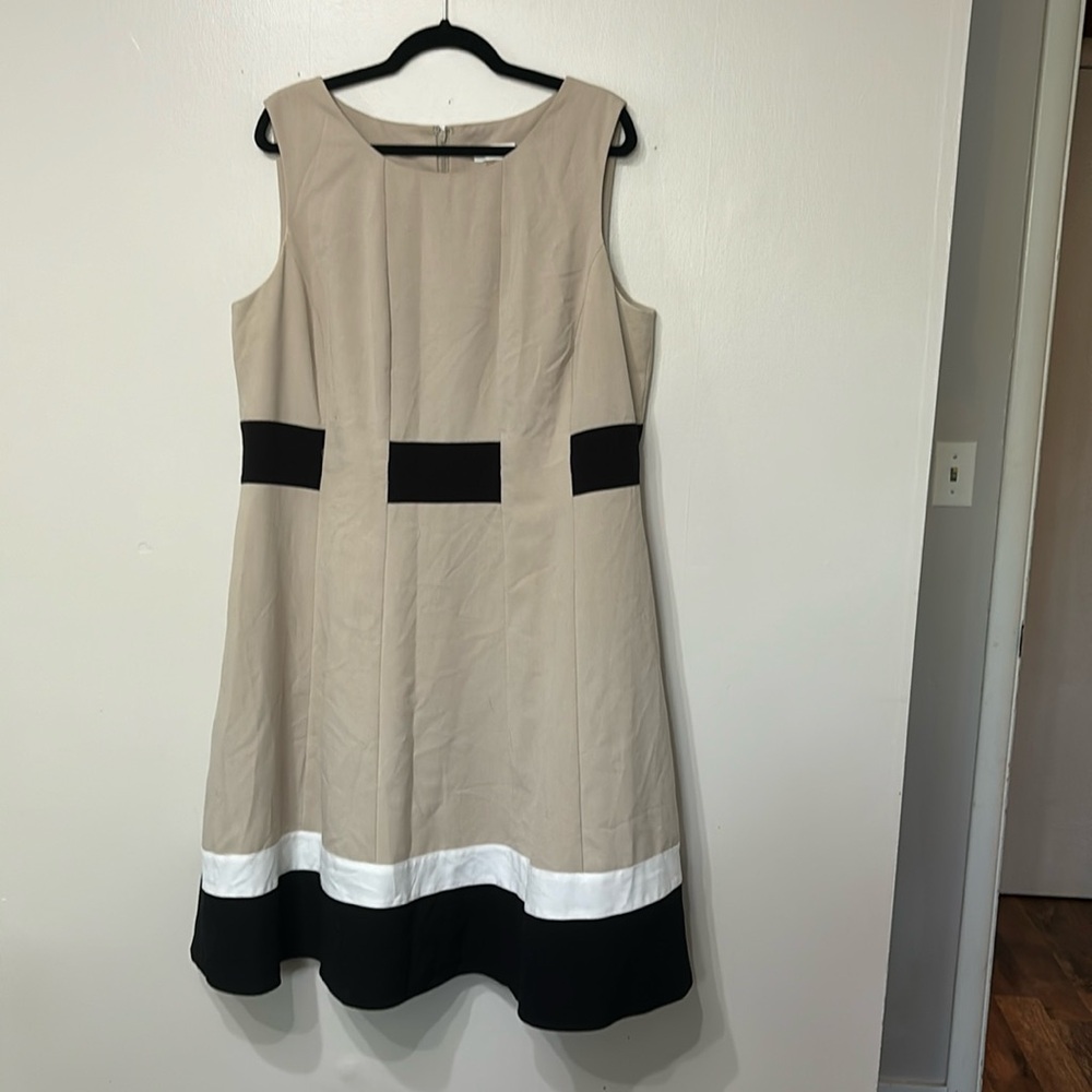 Color block Calvin Klein dress workwear